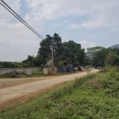 Cần bán 4200m2 đất ở Hòa Sơn Lương Sơn Hòa Bình, cách Thị Trấn Xuân Mai 3km, bám mặt đường bê tông liên xã