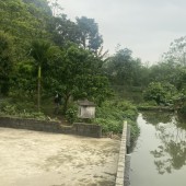 Bán đất mặt hồ lưng tựa núi đá tại Hợp Châu, Lương Sơn. Ao trong đất, ranh giới rõ ràng.