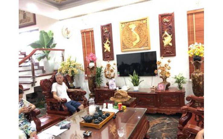 Bán nhà tặng nội thất khu vực Hà Đông 50m2, 5.8 tỷ