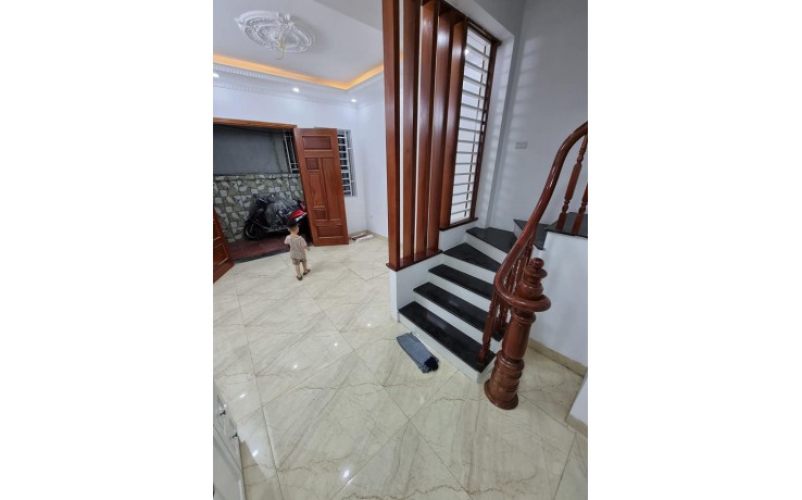 Siêu Phẩm HÀ TRÌ ! Nhà 5 Tầng, 36m2, Thoáng Sáng, Yên Tĩnh, Sách Valy Ở Luôn. Giá Cực Sốc